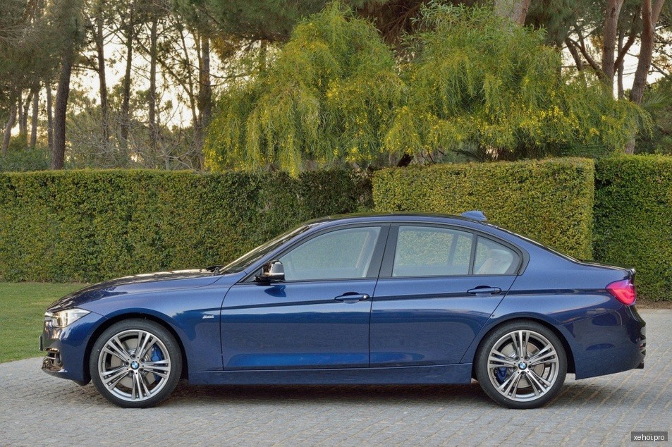 BMW 3 Series 320i - 2016