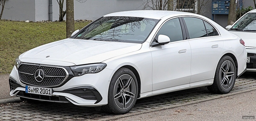VinFast Lux A 2.0 Plus 2.0 AT - 2019