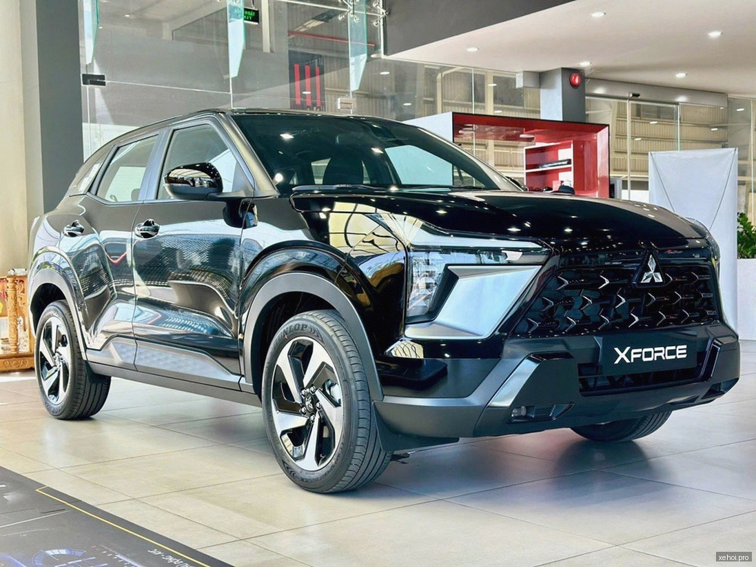 Mitsubishi Xforce Premium - 2025