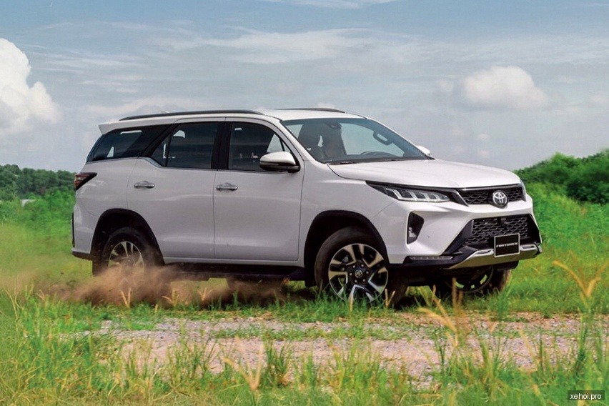Nissan Terra E 2.5 AT 2WD - 2018