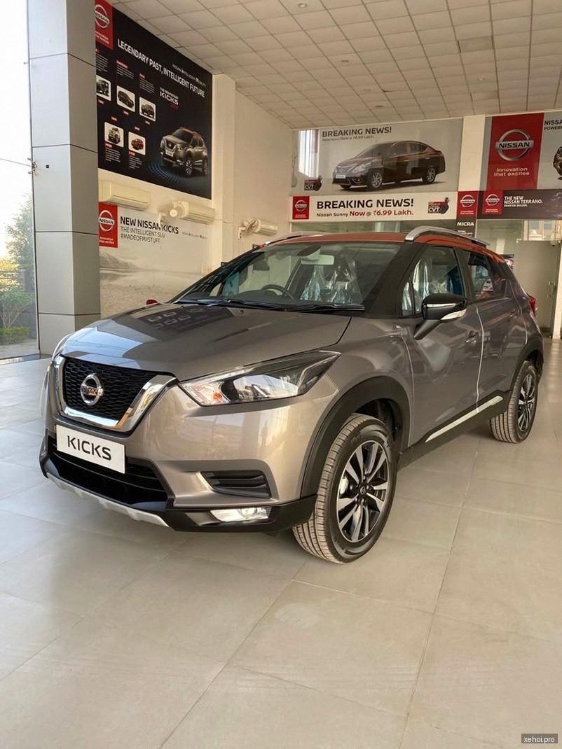 Nissan Sunny XV Premium - 2020
