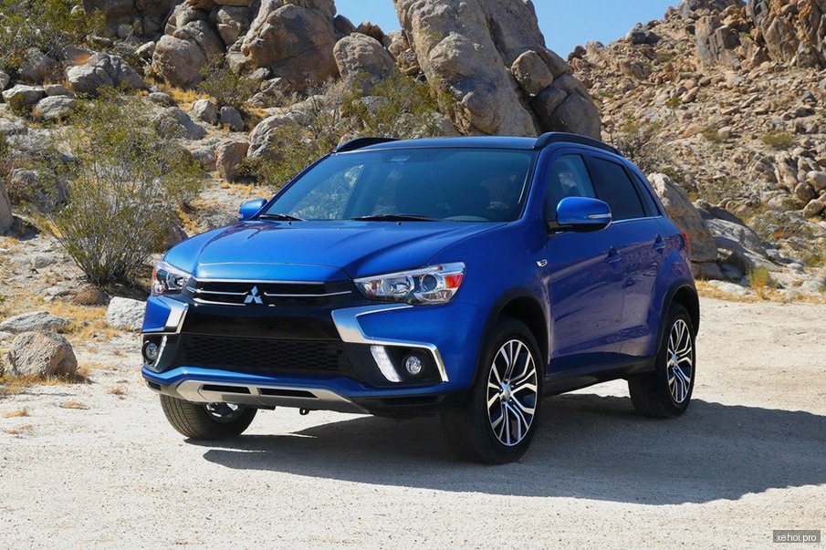 Mitsubishi Outlander 2.0 CVT Premium - 2018