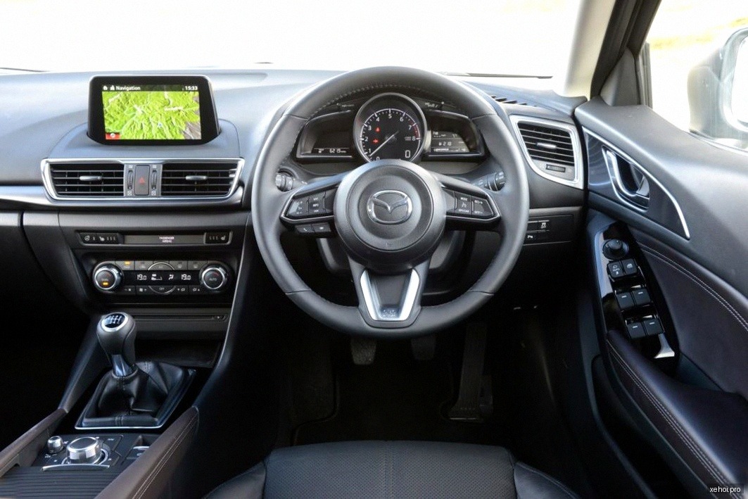 Mazda 3 1.5 AT - 2017