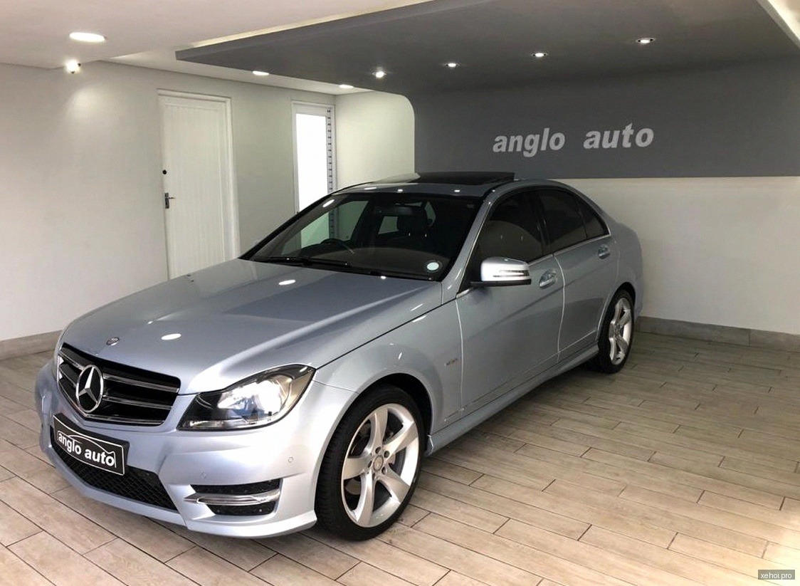 Mercedes Benz C class C200 - 2013