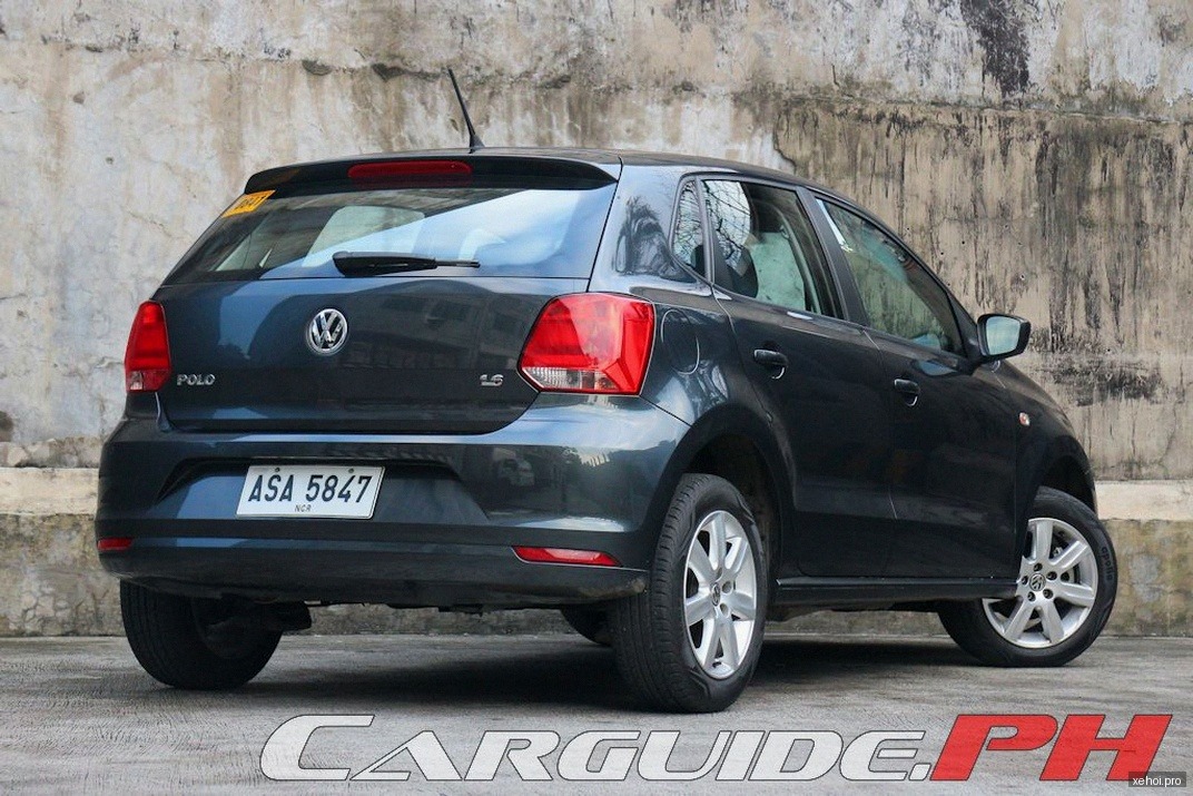 Volkswagen Polo 1.6 AT - 2016
