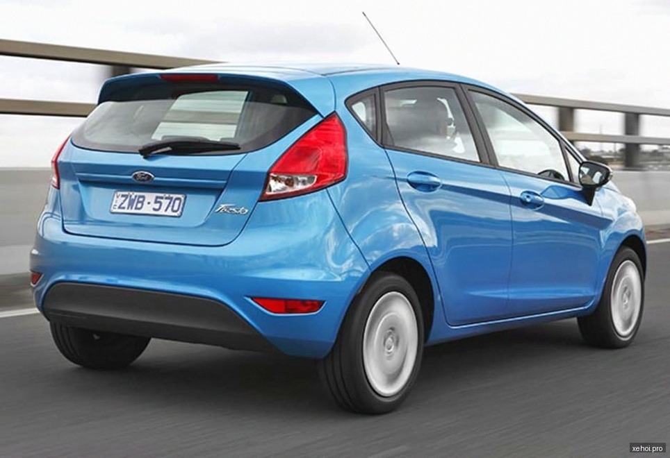 Ford Fiesta Trend 1.5 AT - 2014