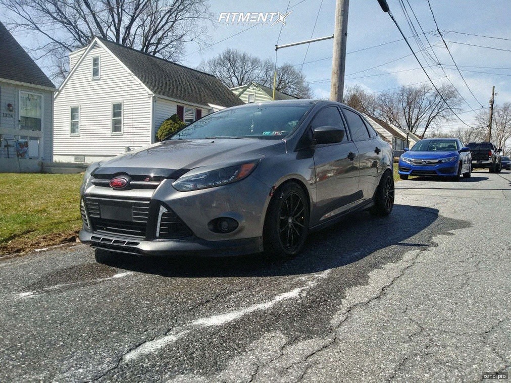 Ford Focus S 2.0 AT - 2014