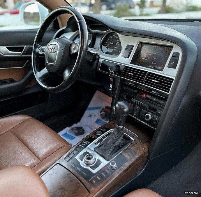 Audi A6 2.0T - 2010