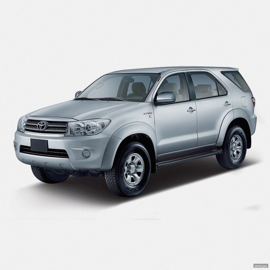 Toyota Fortuner 2.5G - 2016