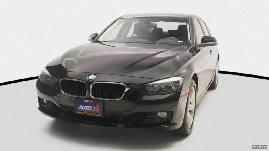 BMW 3 Series 320i - 2013