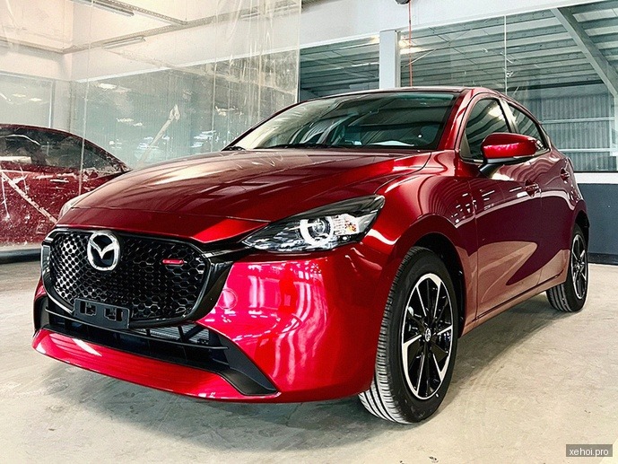 Mazda 2 Sport Luxury - 2024