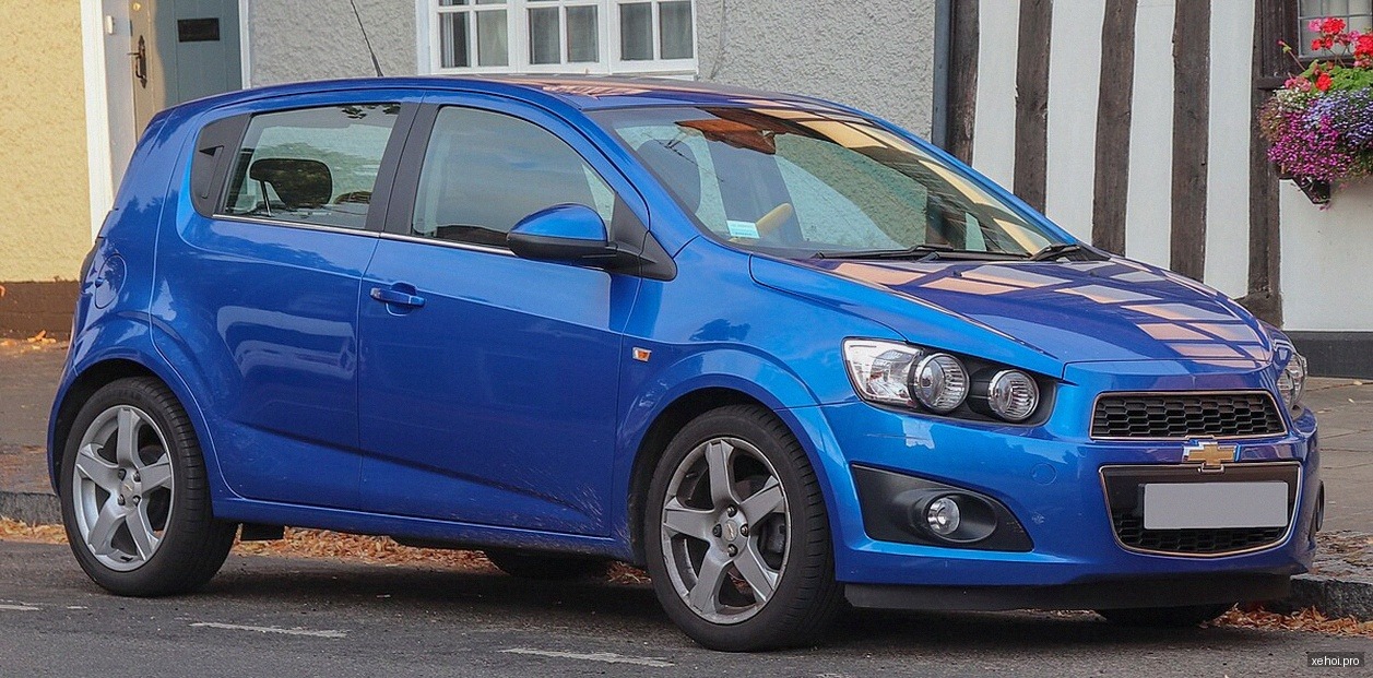 Chevrolet Aveo LT 1.4 MT - 2017