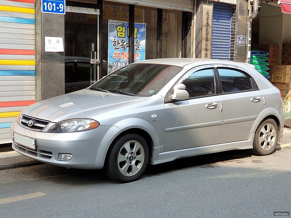 Daewoo Gentra SX 1.5 MT - 2009