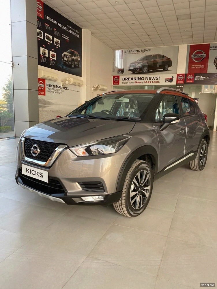 Nissan Sunny XV Premium - 2020