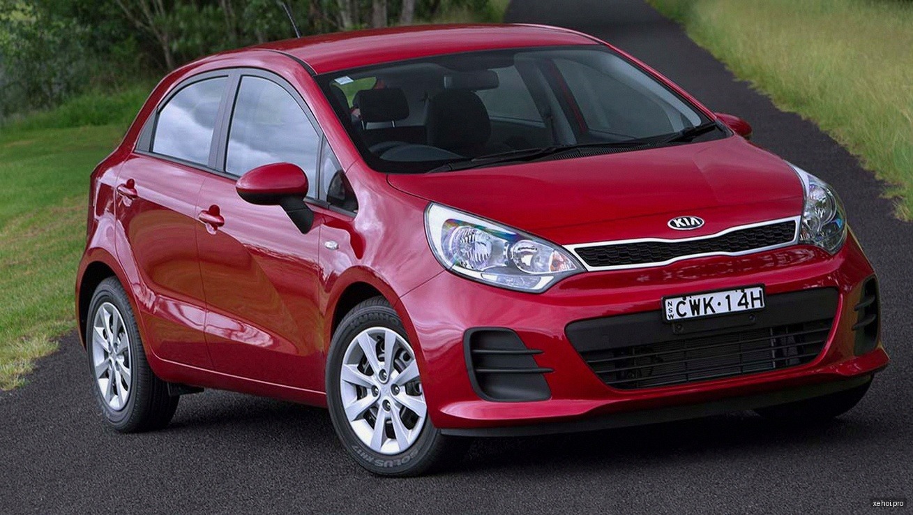 Kia Rio 1.4 AT - 2015
