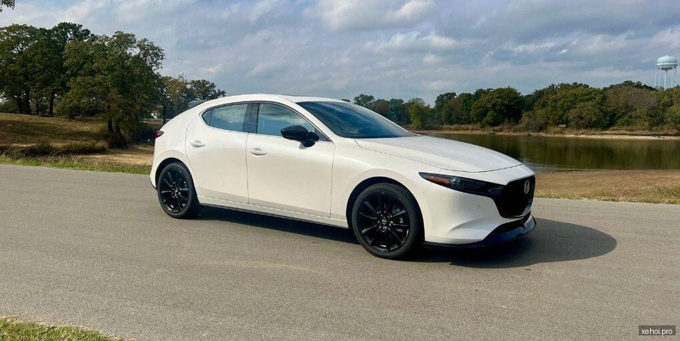 Mazda 2 Sport Premium - 2021