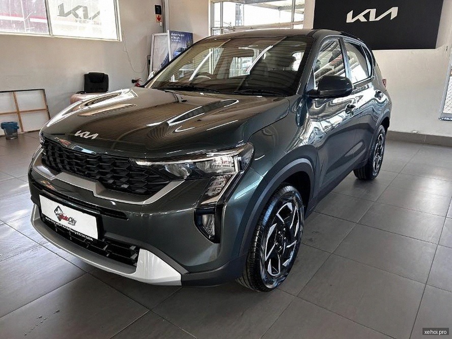 Kia Sonet Deluxe 1.5 AT - 2025