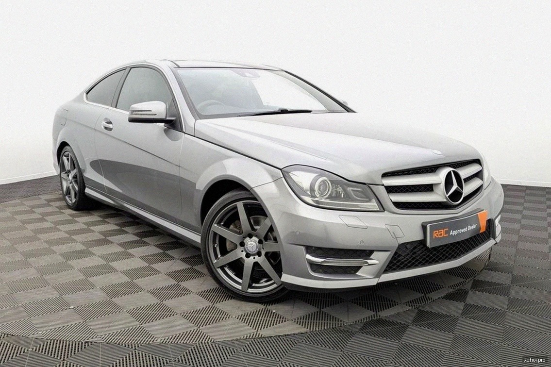 Mercedes Benz C class C250 AMG - 2015
