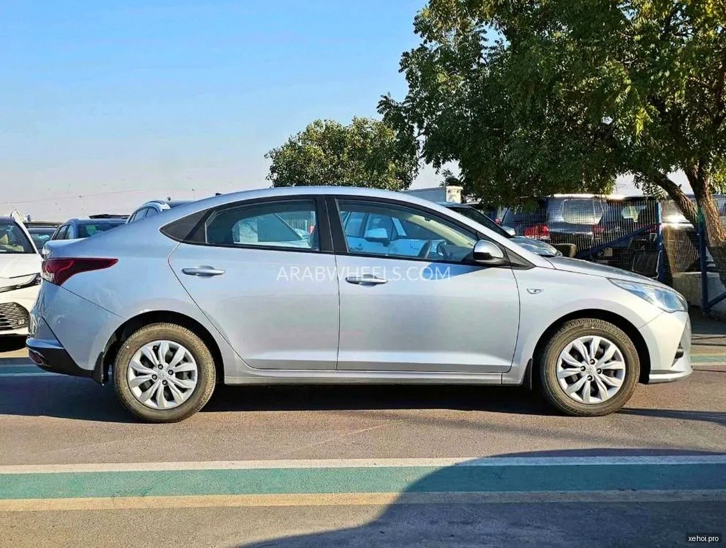 Hyundai Accent 1.4 MT - 2023