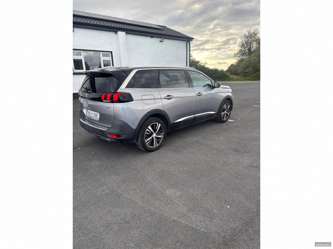 Peugeot 5008 1.6 AT - 2018