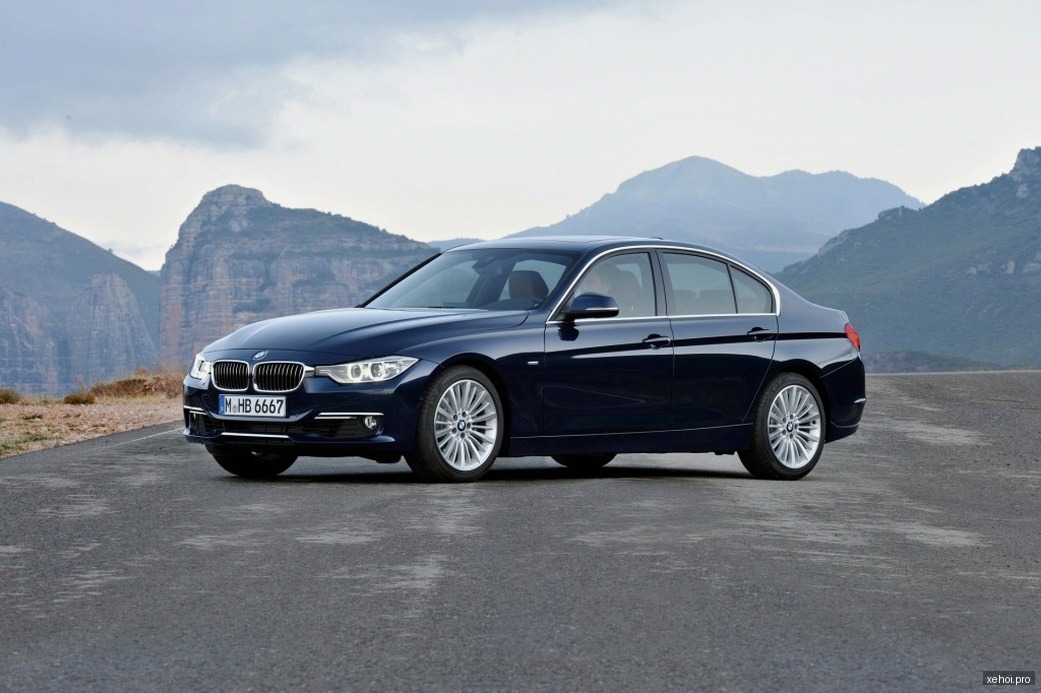 BMW 3 Series 320i - 2015