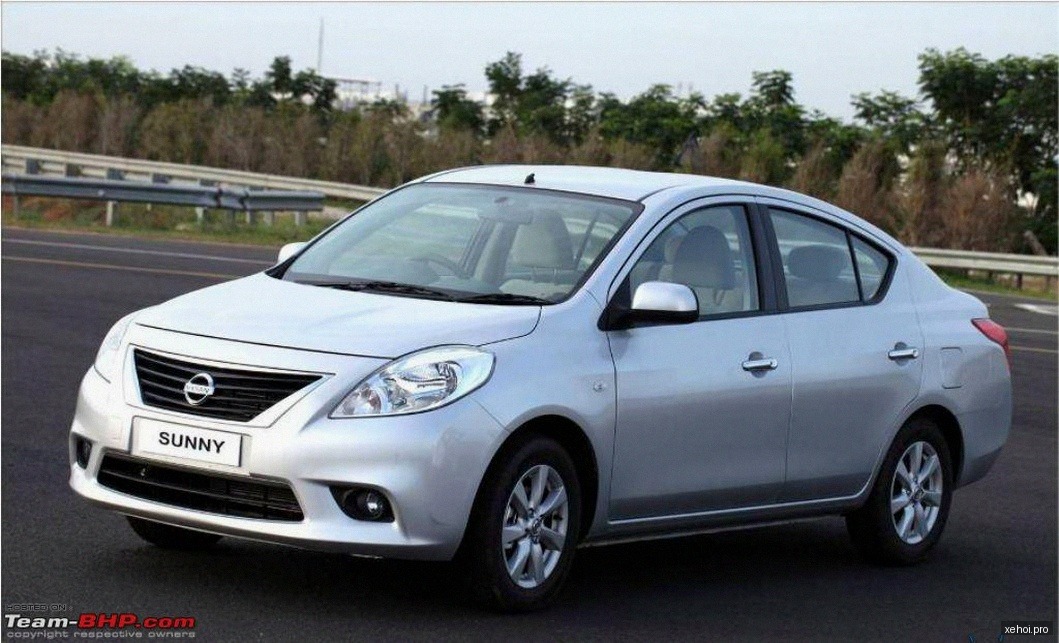 Nissan Sunny XV - 2015