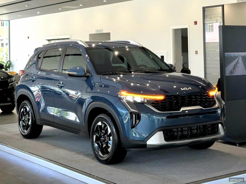 Kia Sonet Luxury 1.5 AT - 2024
