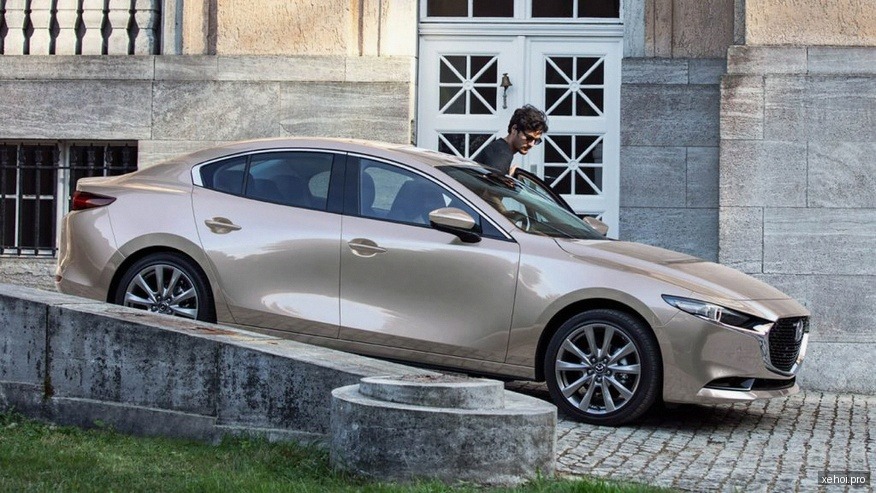 Mazda 3 1.5L Luxury - 2024