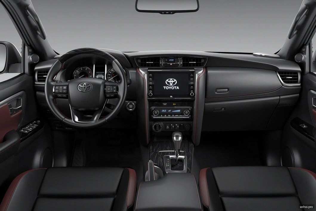 Toyota Fortuner 2.4G 4x2 MT - 2019