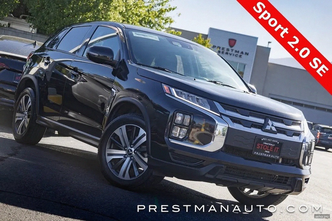 Mitsubishi Outlander 2.0 CVT Premium - 2020