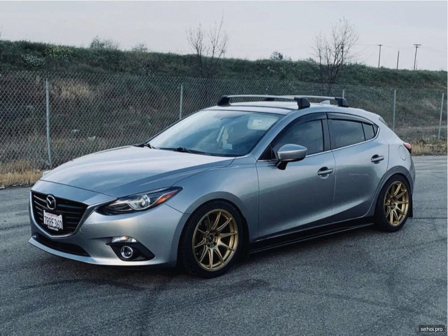 Mazda 3 2.0 AT - 2016