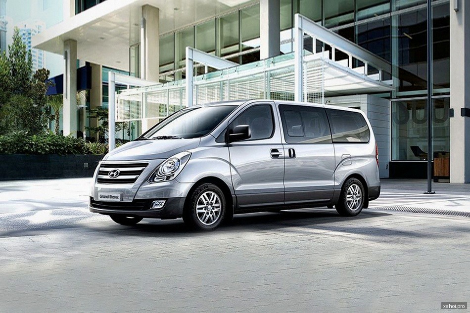 Hyundai Grand Starex 2.5 MT - 2015