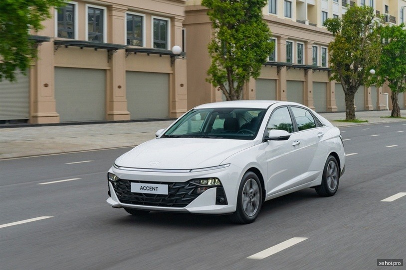 Hyundai Accent Đặc biệt 1.5 AT - 2025