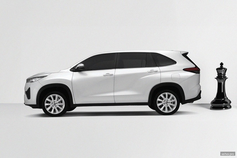 Toyota Innova Cross 2.0 CVT - 2025