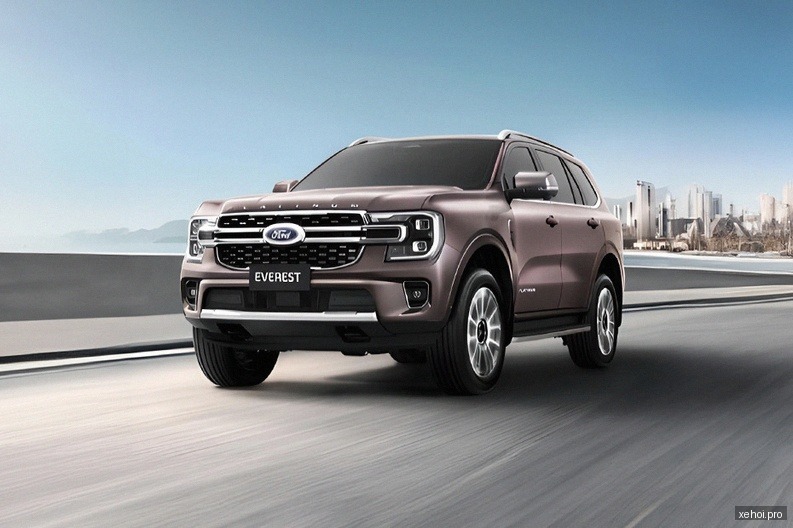 Ford Everest Titanium 2.0L 4x2 AT - 2020