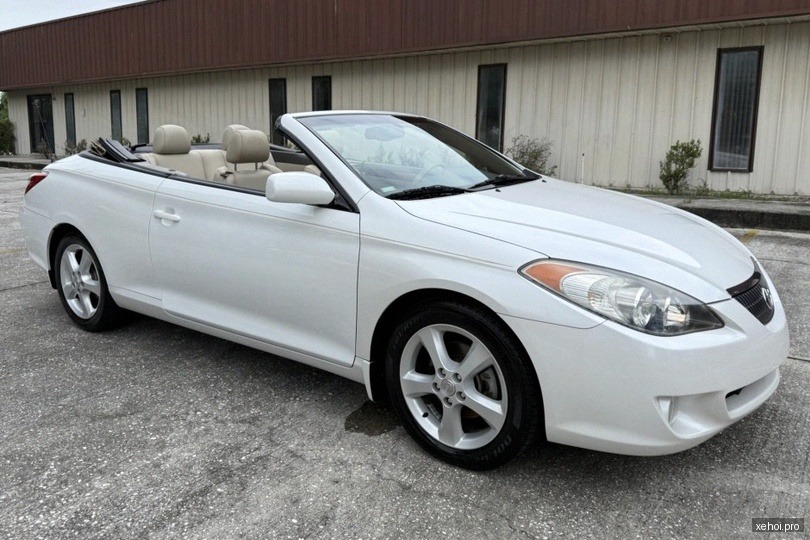 Toyota Solara SLE 3.3 V6 – 2006