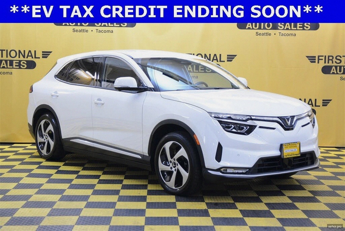 VinFast VF8 Eco AWD - 2023