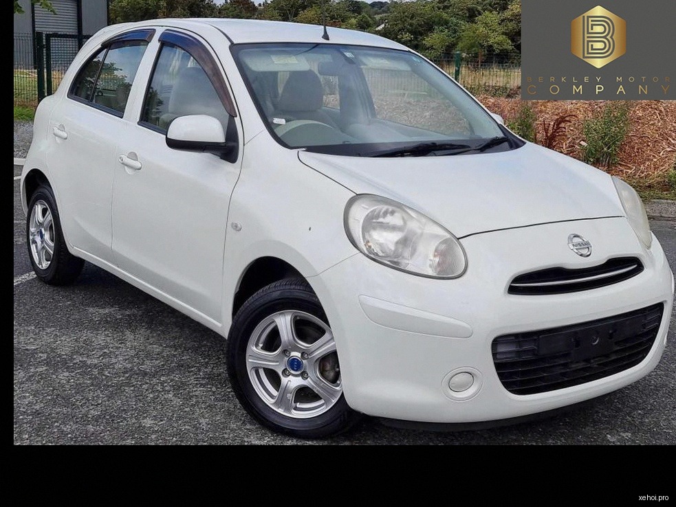 Nissan Micra 1.2 AT - 2010