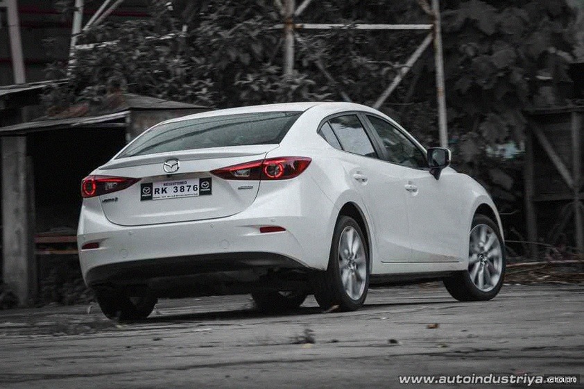 Mazda 3 2.0 AT - 2018