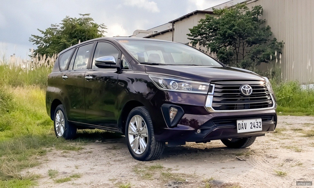 Toyota Innova G 2.0 AT - 2022