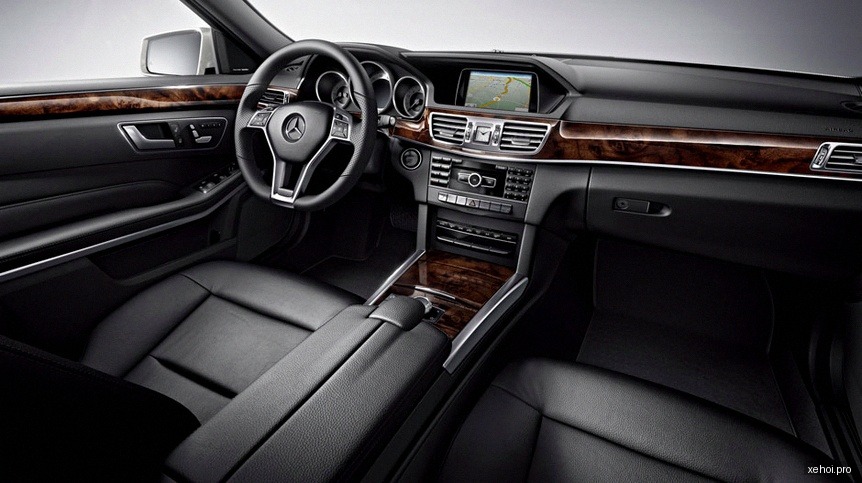 Mercedes Benz E class E200 - 2015