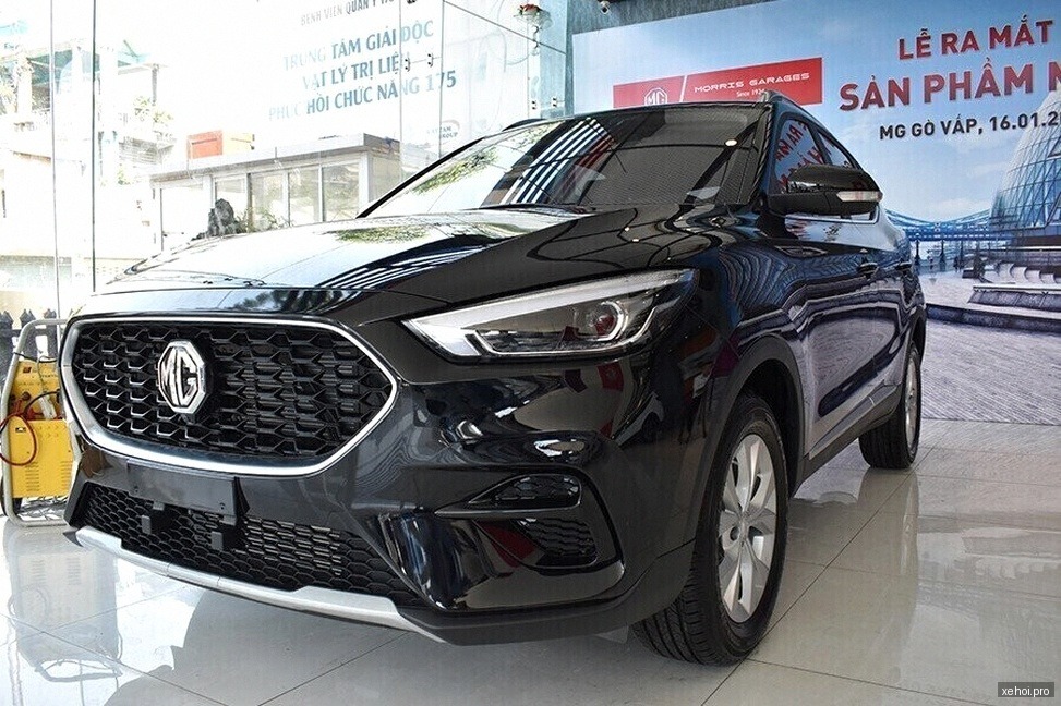 MG ZS Standard 1.5 AT 2WD - 2024