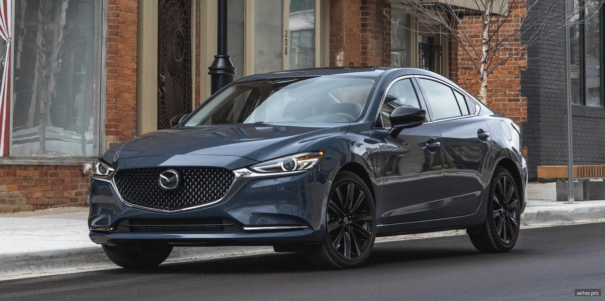 Mazda 6 Signature Premium 2.5 AT - 2022