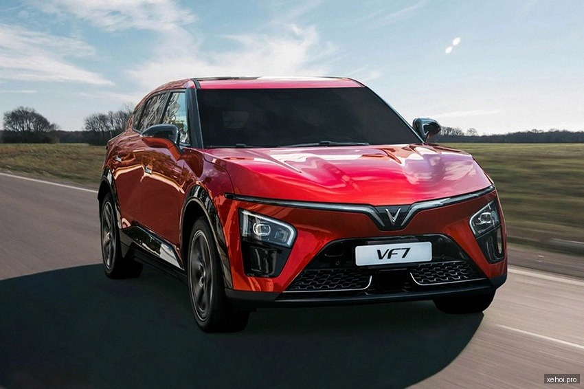 VinFast VF7 Plus - 2025