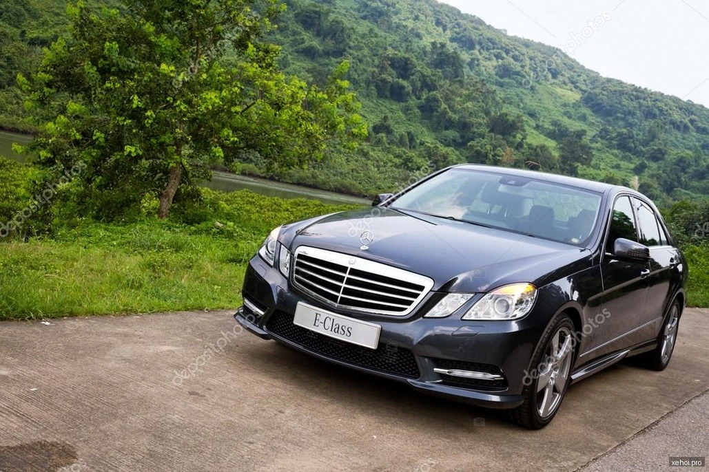 Mercedes Benz E class E250 - 2012