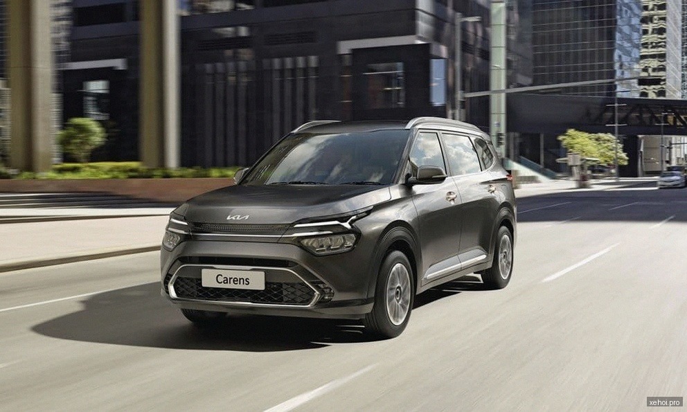 Kia Carens 1.5D Premium - 2022