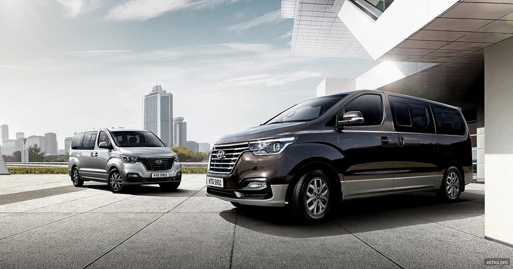 Hyundai Grand Starex Van 2.4 MT - 2011