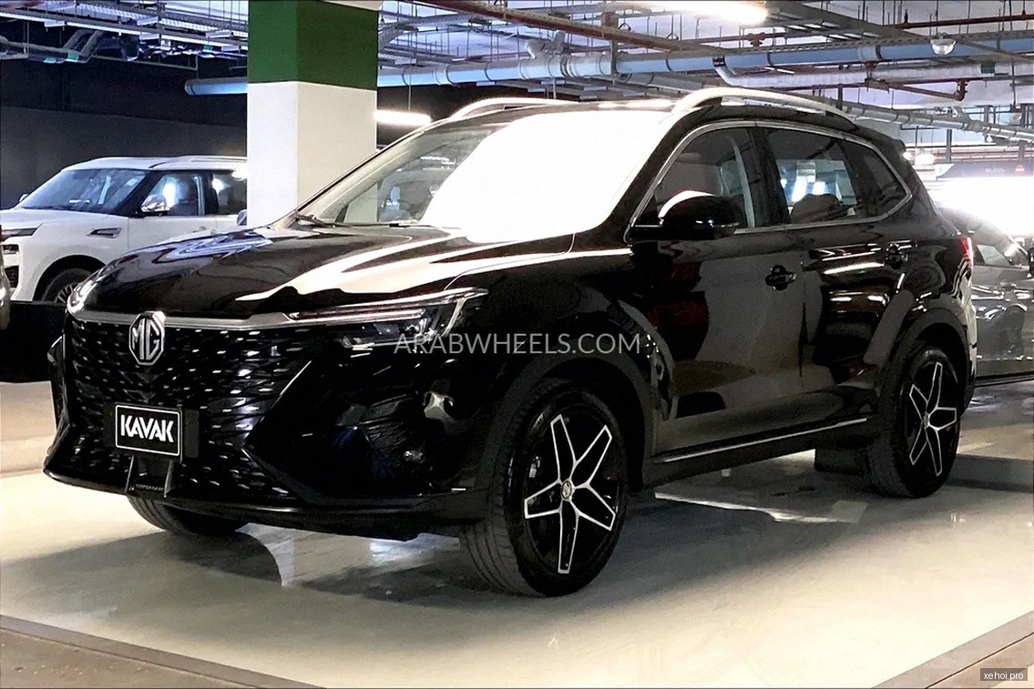 MG RX5 1.5T LUX - 2025