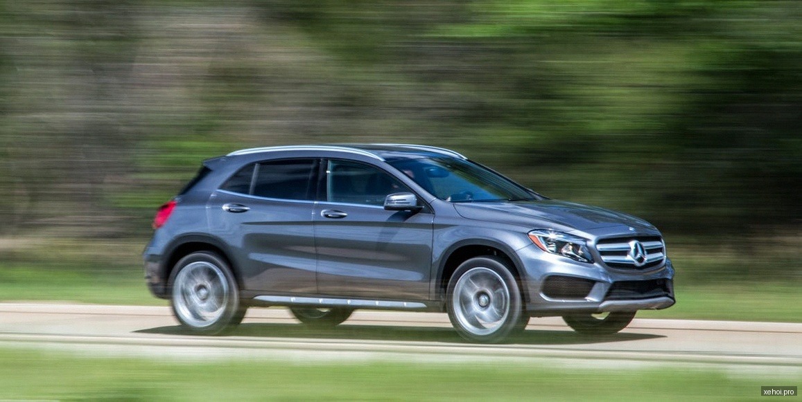 Mercedes Benz GLA class GLA 250 4Matic - 2016