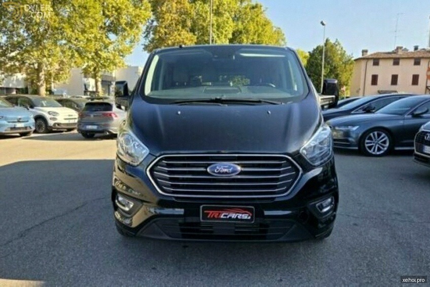 Ford Tourneo Titanium 2.0 AT - 2019